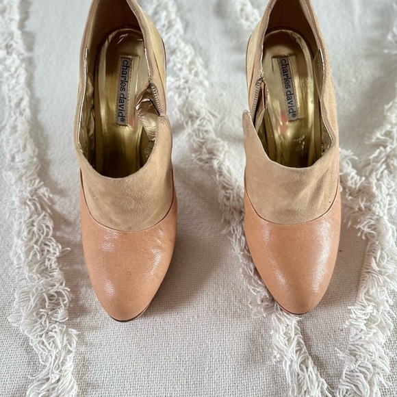 Charles David Booties / Shoes! Like new! - Picture 3 of 6